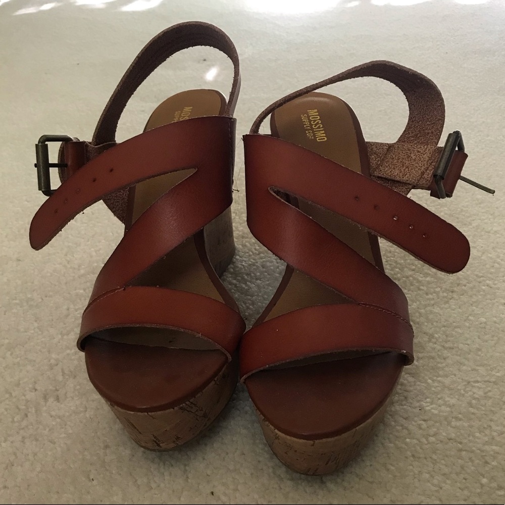 Auburn/brown Leather Wedges